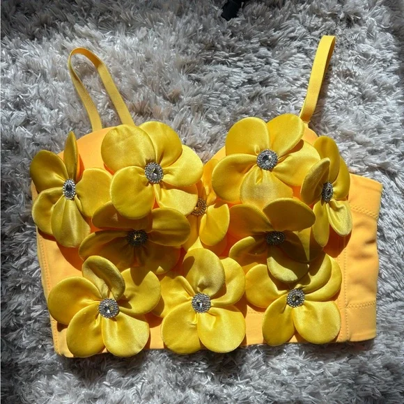 Yellow Floral Appliqué Bustier Crop Top Size M - Picture 6 of 7